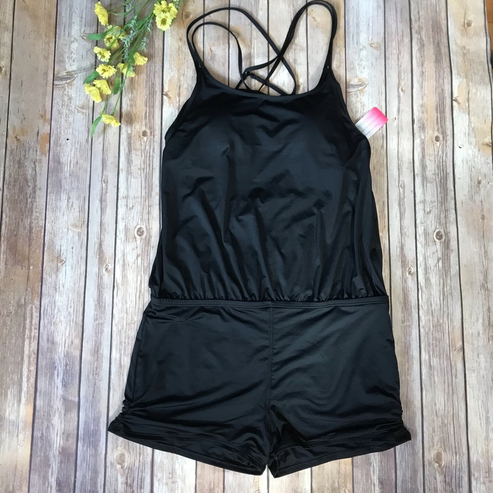 Pink lotus Black athletic romper - Picture 3 of 7